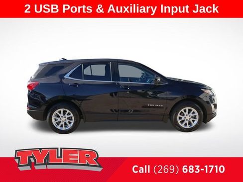Used 2020 Chevrolet Equinox LT w/ Driver Convenience Package FWD image 9