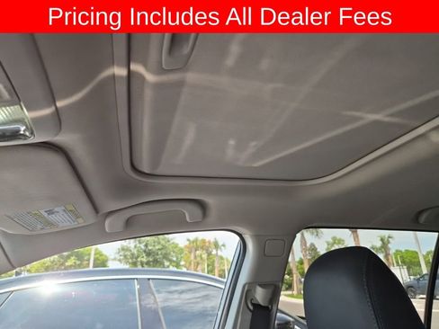 Used 2019 Subaru Outback 2.5i Limited AWD/4WD image 11