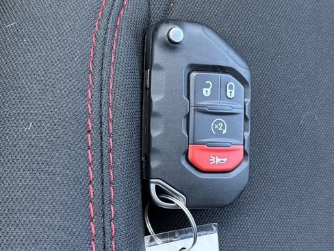 Used 2021 Jeep Wrangler Rubicon AWD/4WD image 43