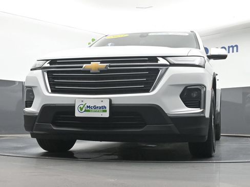 Used 2023 Chevrolet Traverse LT AWD/4WD image 7