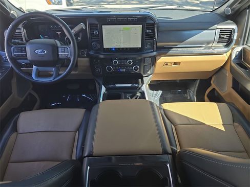 Used 2024 Ford F350 Lariat w/ Lariat Ultimate Package image 10
