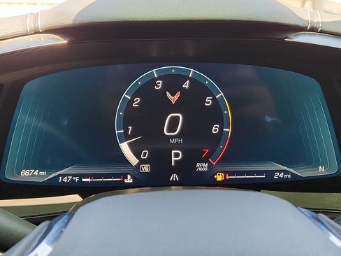 Used 2024 Chevrolet Corvette Stingray Preferred Conv w/ 2LT RWD image 18