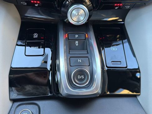 Used 2025 Acura MDX FWD w/ Technology Package image 25