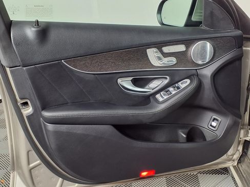 Used 2020 Mercedes-Benz C 300 4MATIC Sedan image 25