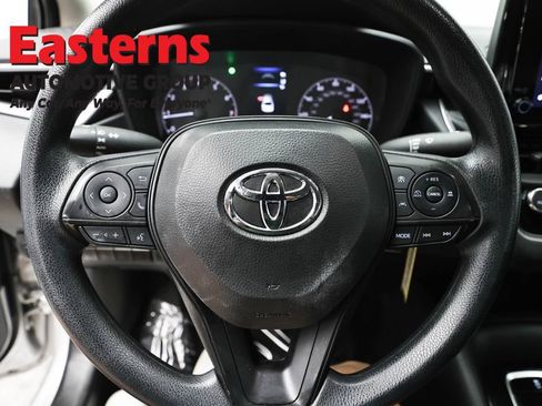 Used 2024 Toyota Corolla LE FWD image 10