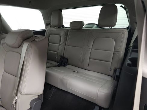 Used 2024 Lincoln Navigator Reserve AWD/4WD image 25