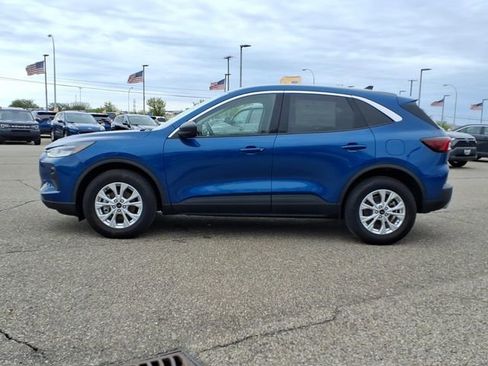 Certified 2023 Ford Escape Active AWD/4WD image 4