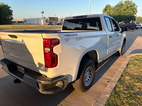 Used 2025 Chevrolet Silverado 1500 W/T w/ WT Value Package AWD/4WD image 4