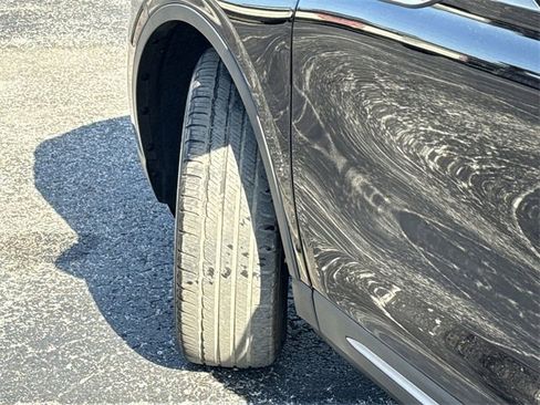 Used 2022 Lincoln Corsair Reserve w/ Elements Package image 42