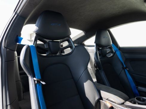 Certified 2024 Porsche 911 GT3 image 19