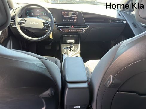 New 2026 Kia Niro LX FWD image 22