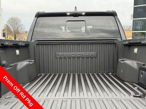 Used 2024 Toyota Tacoma TRD Off-Road w/ TRD Off Road Premium Package AWD/4WD image 9