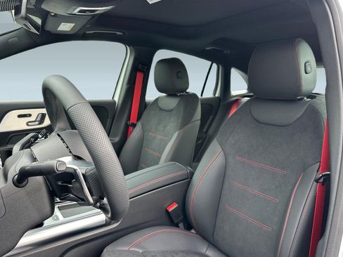 New 2026 Mercedes-Benz GLA 35 AMG 4MATIC image 20