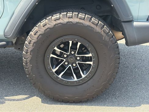 Used 2023 Jeep Wrangler Sport AWD/4WD image 7