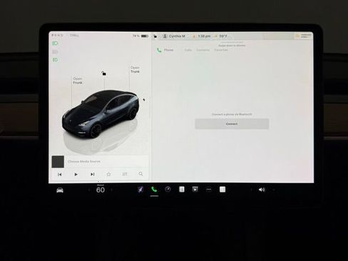 Used 2024 Tesla Model Y Performance AWD/4WD image 21