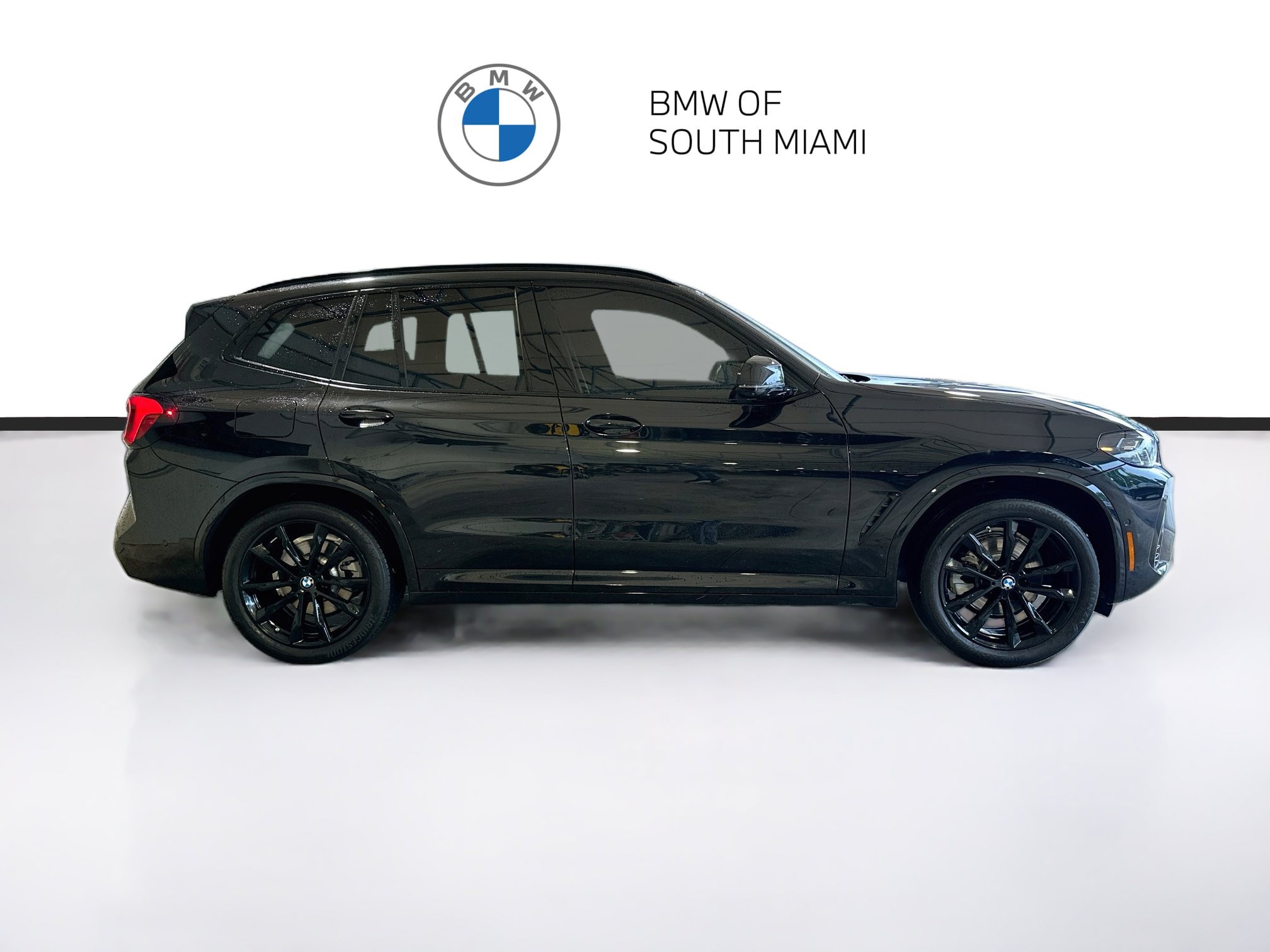 Certified 2024 BMW X3 sDrive30i w/ M Sport Package RWD image 7