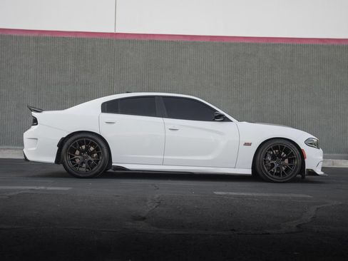 Used 2023 Dodge Charger Scat Pack w/ Plus Group RWD image 4