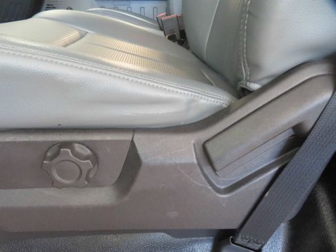 Used 2016 Ford F250 XL image 16