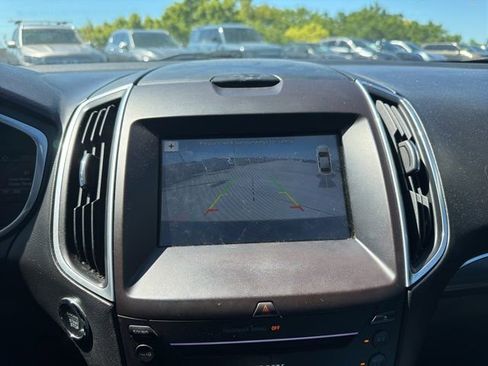 Used 2017 Ford Edge Titanium w/ Equipment Group 301A image 20