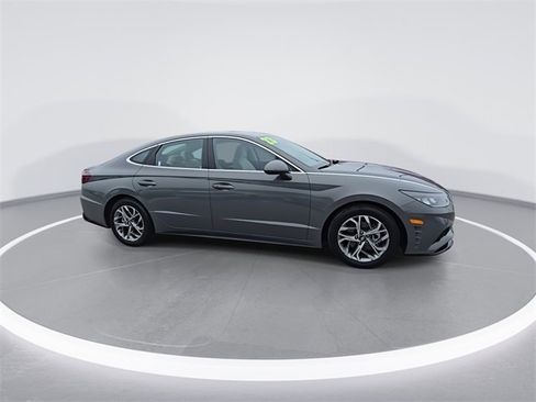 Certified 2023 Hyundai Sonata SEL w/ Cargo Package image 9