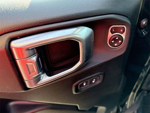 Used 2020 Jeep Wrangler Unlimited Sport S image 13