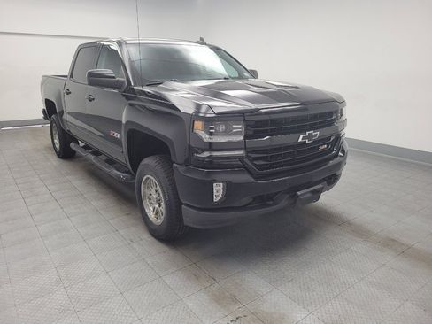 Used 2018 Chevrolet Silverado 1500 LTZ Z71 w/ Midnight Edition image 13
