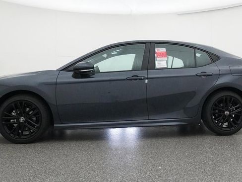 New 2026 Toyota Camry SE FWD image 19