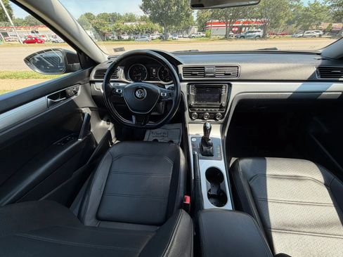 Used 2019 Volkswagen Passat 2.0T Wolfsburg FWD image 19