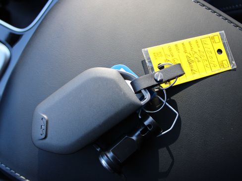 Used 2024 Kia Telluride S image 31