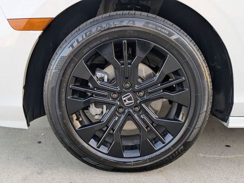 Used 2025 Honda Odyssey Sport-L image 31