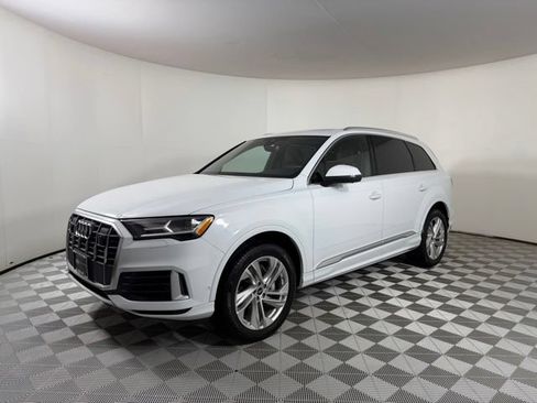 Used 2023 Audi Q7 3.0T Premium Plus AWD/4WD image 3