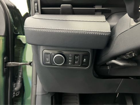 New 2025 Ford Mustang Mach-E Premium image 17