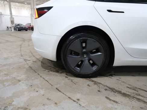 Used 2023 Tesla Model 3 Standard Range RWD image 13
