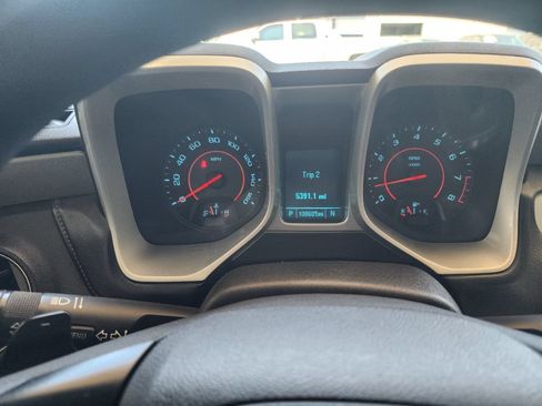 Used 2015 Chevrolet Camaro LS RWD image 15