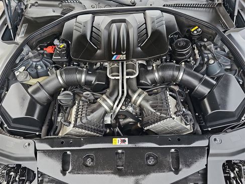 Used 2016 BMW M6 Coupe image 33