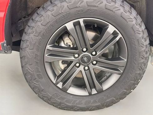 Used 2022 Ford F150 XLT w/ Equipment Group 302A High AWD/4WD image 35