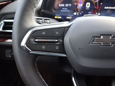 New 2026 Chevrolet Traverse Z71 w/ Enhanced Driving Package image 7