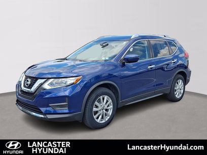 Used 2017 Nissan Rogue SV
