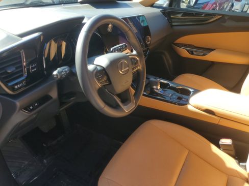 Used 2022 Lexus NX 250 FWD image 16