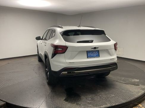 New 2026 Chevrolet Trax ACTIV image 5