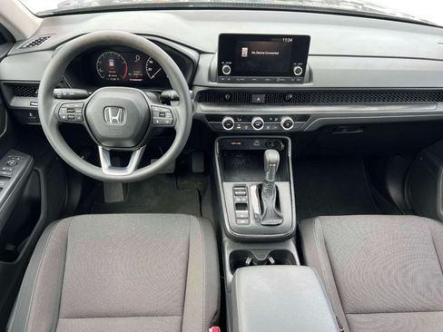 Used 2024 Honda CR-V LX image 17