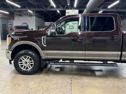 Used 2018 Ford F350 Lariat w/ Lariat Ultimate Package AWD/4WD image 5