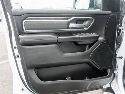Used 2022 RAM 1500 Big Horn AWD/4WD image 18