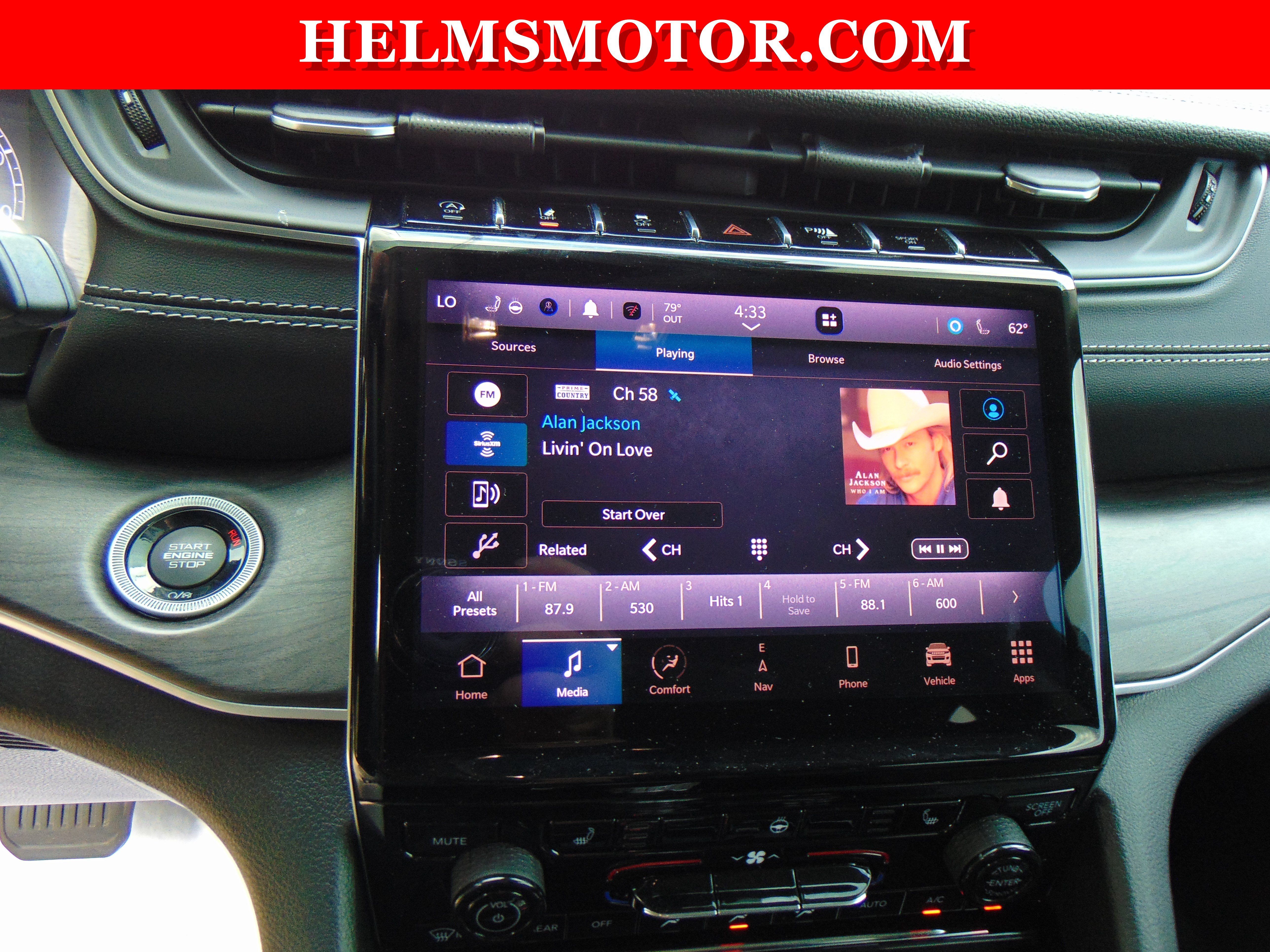 Used 2022 Jeep Grand Cherokee L Limited RWD image 25