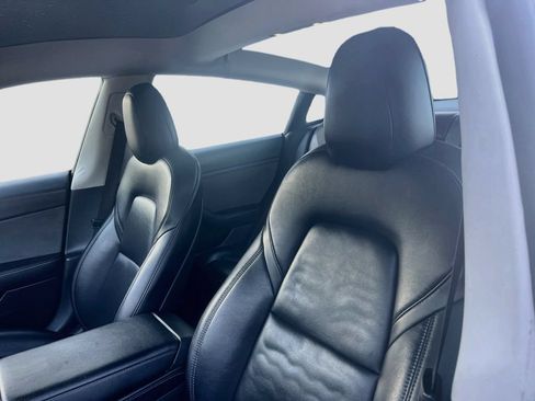 Used 2022 Tesla Model 3 Standard Range RWD image 21