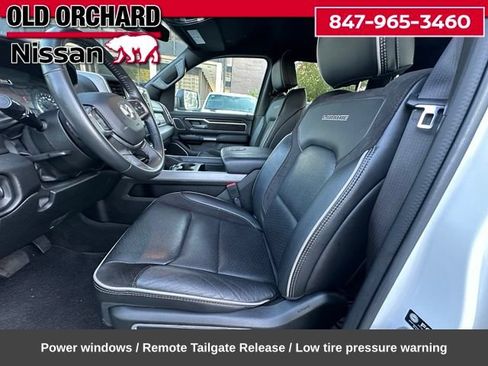 Used 2023 RAM 1500 Laramie AWD/4WD image 11
