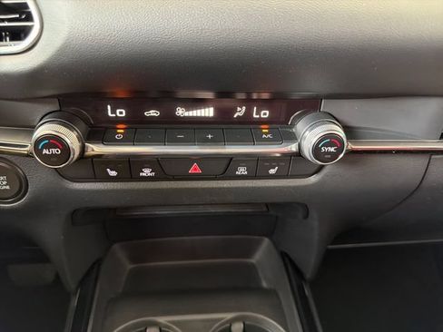 Used 2022 MAZDA CX-30 AWD 2.5 S w/ Preferred Package image 38