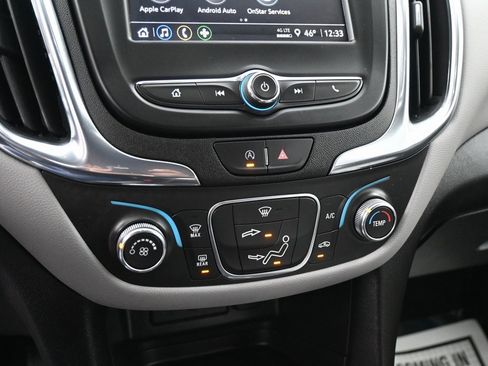 Used 2024 Chevrolet Equinox LS image 14