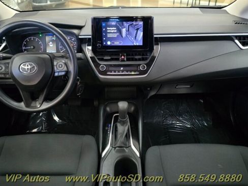 Used 2023 Toyota Corolla LE FWD image 18