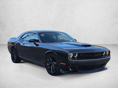 Used 2022 Dodge Challenger GT w/ Blacktop Package RWD image 3